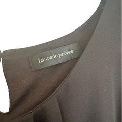 La scene privee ブラック 半袖トップスの画像