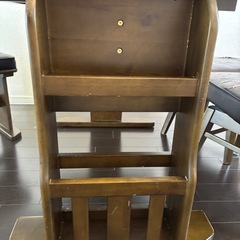 ダイニングテーブルの画像