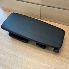 【ほぼ新品】筋トレ用の折り畳み式ベンチとダンベルの画像