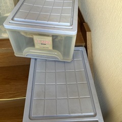 ケース2個の画像