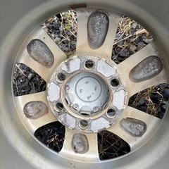 トヨタランクル純正ホイール17インチの画像