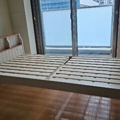 シングルベッドフレームの画像