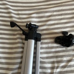 （非対面取引)三脚ジャンクの画像