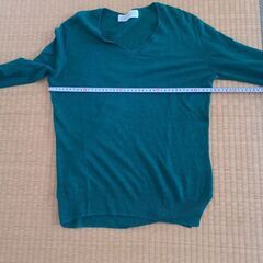 リネンセーターの画像