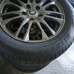 スタッドレスタイヤ　アルミホイール付　205/60/16　4本セット　中古の画像
