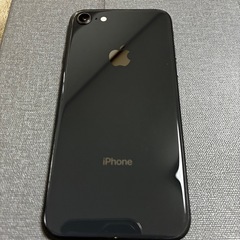 iPhone8 64GB64GBの画像