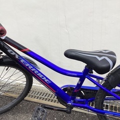 🚲店頭在庫40台🚲24インチキッズ自転車🚲子供用🚲OVERRIDE🚲ギア付き🚲F22V71700🚲定価25,000円🚲No336の画像