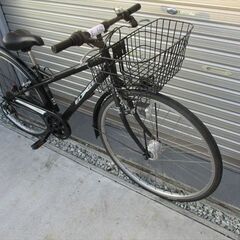 E642★限定特価★ 中古自転車 【27インチ　シティサイクル　ブラック　6段　LEDオートライト 】 入札お待ちしております(*^▽^*)の画像