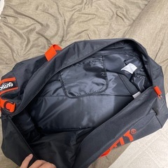 アウトドア ボストンバックの画像