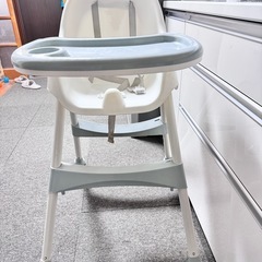 ベビーチェアの画像