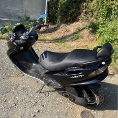 マジェスティ125FI 4スト　インジェクション車　(検)小型スクーター　オートバイ　バイク　通学　通勤の画像