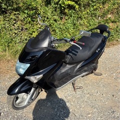 マジェスティ125FI 4スト　インジェクション車　(検)小型スクーター　オートバイ　バイク　通学　通勤の画像