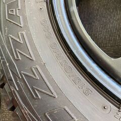 店頭引き渡し 中古 jeep ジープ レネゲード 純正ホイール スタッドレス 16インチ タイヤ 6.5J +40の画像