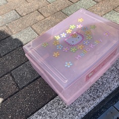 キティちゃんの収納ケース　差し上げます。の画像