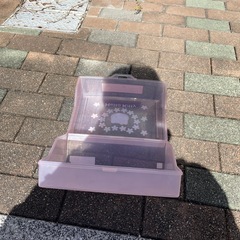 キティちゃんの収納ケース　差し上げます。の画像