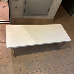 【無料】アイボリーのローテーブルの画像