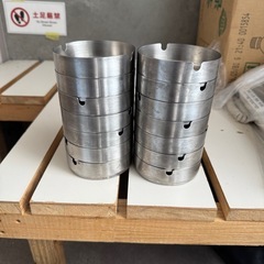 ステンレス灰皿の画像