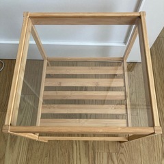 IKEA サイドテーブル　ネスナの画像