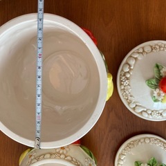 アンティークポットの画像