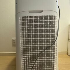 シャープ 加湿空気清浄機 KI-NS70-W 年式 2021年製の画像