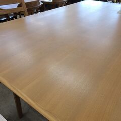 J1729【リユースのサカイ柏店】NITORI　ニトリ　ダイニングテーブルセット　椅子2脚付　ロレイン5H135　ミドルブラウン　クリーニング済　参考価格34,990円（テーブル）20,000円（椅子1脚）の画像