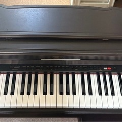 KORG C-4500 電子ピアノ（椅子付き）の画像