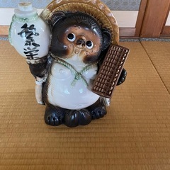たぬき置物