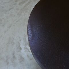 ≪zyt2523ジ≫ 遠藤照明 アビタスタイル 小型サイドテーブル ラブリエ13 オーク突板/ウェンジ 直径40cm 円形/丸テーブル/おしゃれ/中古家具/宮城県仙台市 71023-01の画像