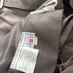 防炎　2枚組グレー色カーテンの画像