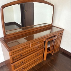 大塚家具 鏡台の画像