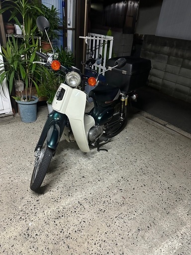 スーパーカブ 50 DX デラックス 2005年式 比較的美車  今月末まで限定価格！