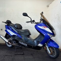 YAMAHA ヤマハ マジェスティ125 FIインジェクション ４サイクル小型二種バイク 通勤通学配達に マジェ コマジェ 福岡市内発 陸送可能の画像