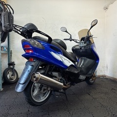 YAMAHA ヤマハ マジェスティ125 FIインジェクション ４サイクル小型二種バイク 通勤通学配達に マジェ コマジェ 福岡市内発 陸送可能の画像