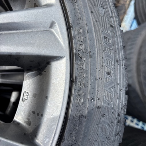取引中H2様ヘッドライトホイール