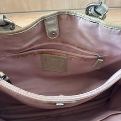 COACHトートバッグの画像