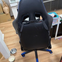  キャンセル待ちジャンク  ゲーミングチェアの画像