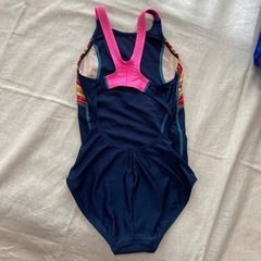 アズサスポーツ　水着　女の子用　Mサイズ
の画像