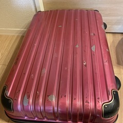 スーツケースの画像