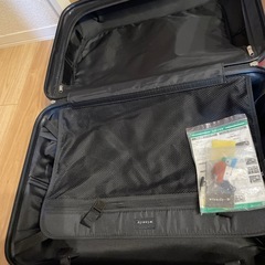 スーツケースの画像