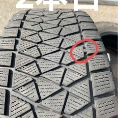 スタッドレスタイヤ　ブリヂストン DM-V2 215/70R16 スタッドレスタイヤの画像