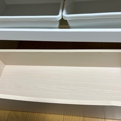 子ども収納ラック絵本棚の画像