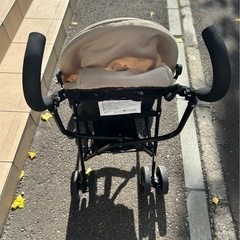 ベビーカー　の画像