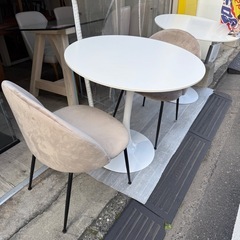 テーブル　チェア　三点セットの画像