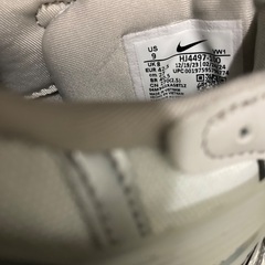 美品　Nike スニーカー V2K RUN シルバー/ホワイトの画像