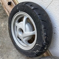 リード110ホイールの画像