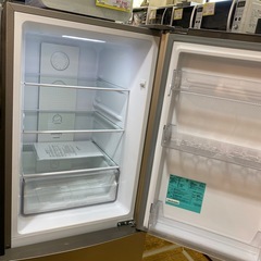 11/4値下げしました⭐️大容量⭐️2022年製 Haier 218L冷蔵庫 JR- NF218B 強化ガラストレイ LED庫内灯 耐熱性能天板 No.7502 KEの画像