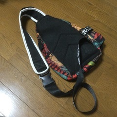 ★早い者勝ちSALE！★ZHENMEISHI ボディーバッグの画像