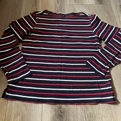 決まりました　ユニクロ 長袖Tシャツの画像