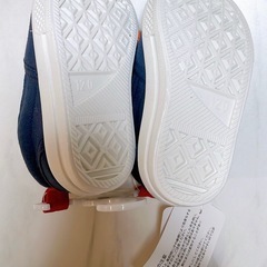 新品✨スリッポン🚗12.0cmの画像