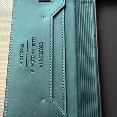 iPhone15 手帳ケースの画像